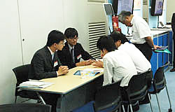 ���k�R�[�i�[�̗l�q