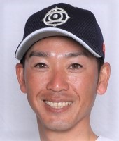 岩崎恭平野手コーチの顔写真